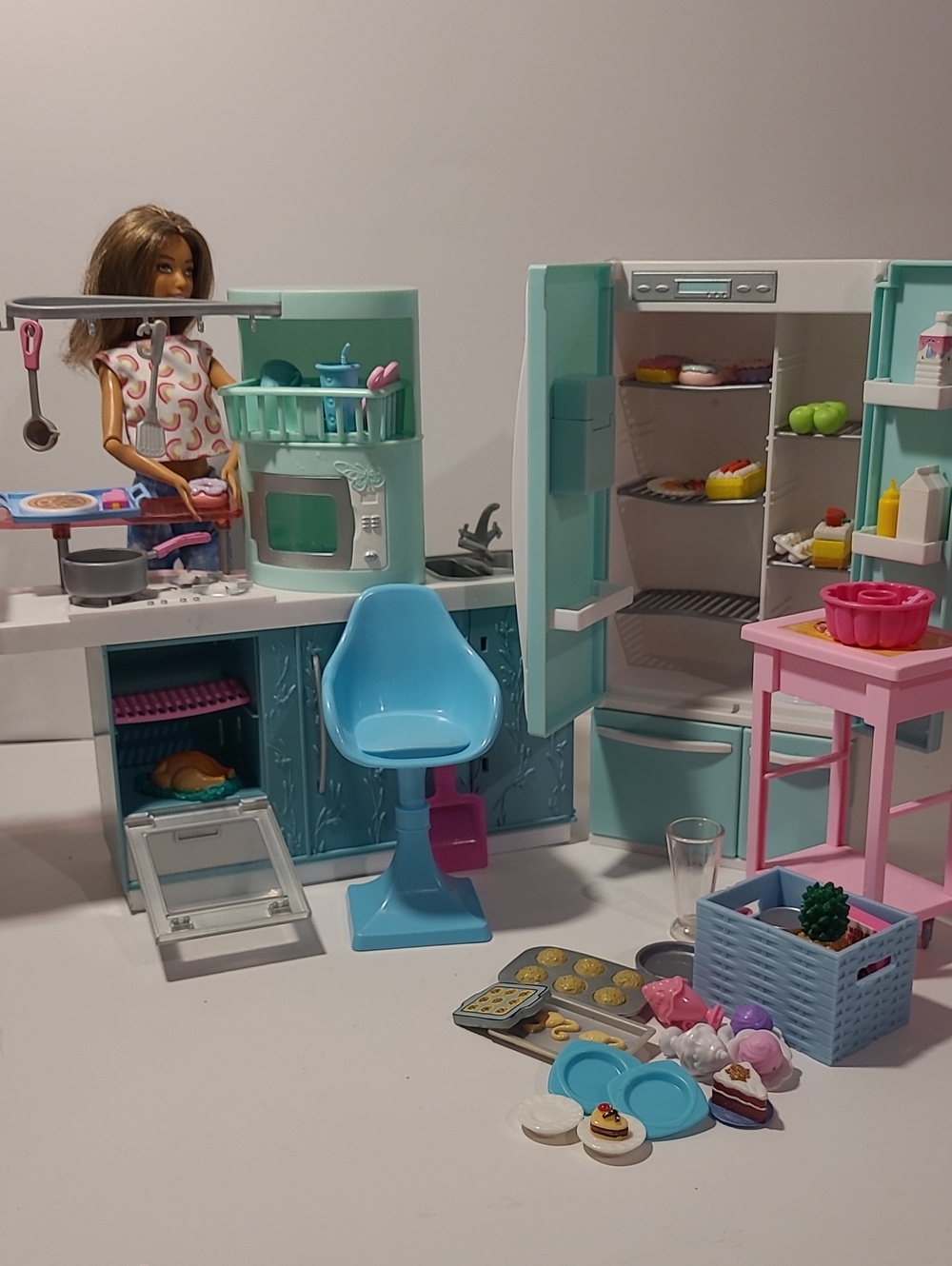 Barbie Aqua, Pink & Light Blue Play Kitchen Set with Accessories